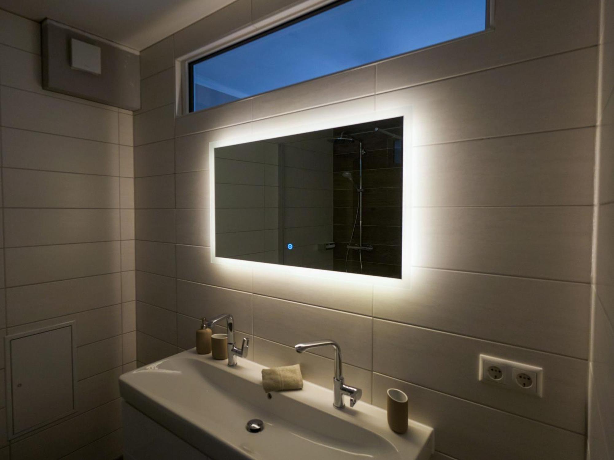 Business-Apartments Im Schuster-Acht Wolgast Esterno foto