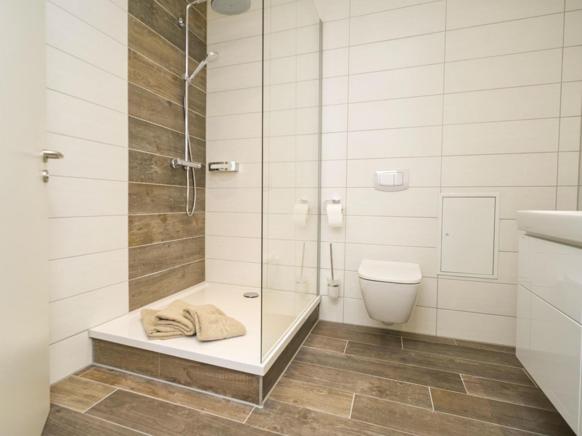 Business-Apartments Im Schuster-Acht Wolgast Esterno foto