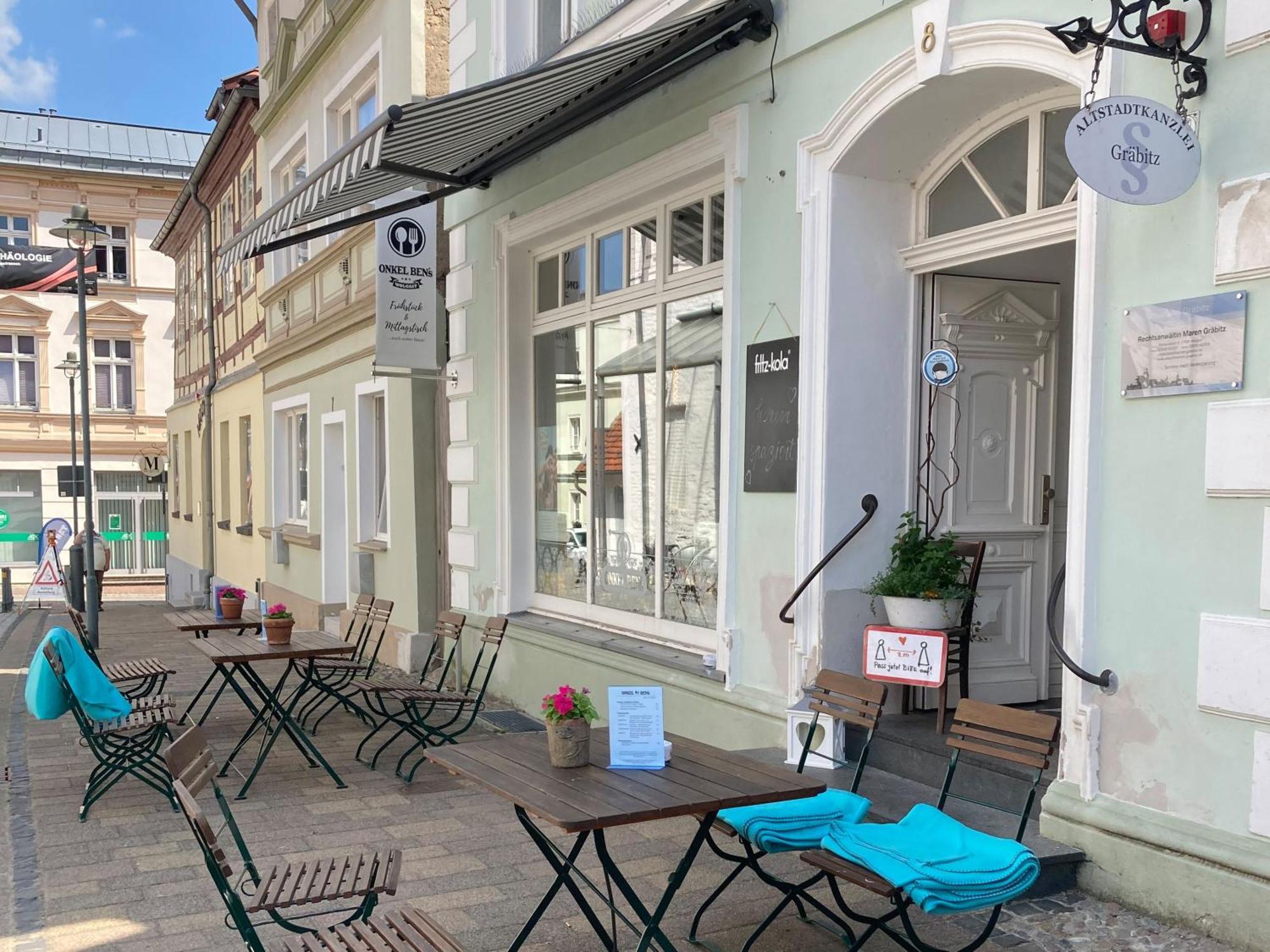 Business-Apartments Im Schuster-Acht Wolgast Esterno foto