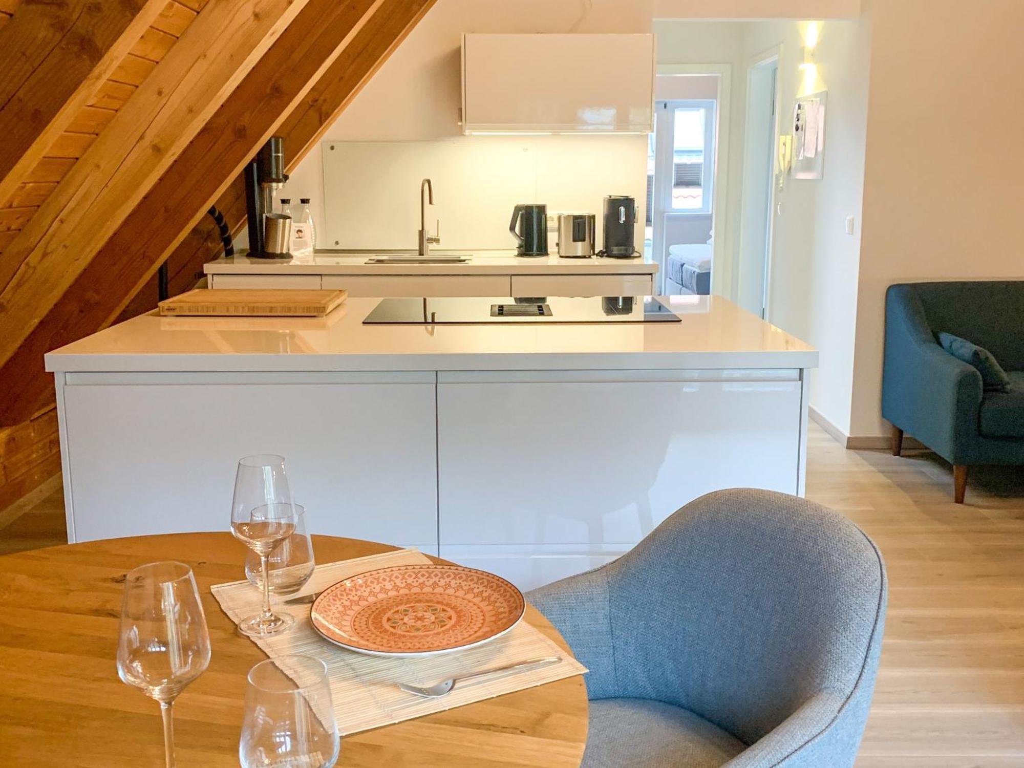 Business-Apartments Im Schuster-Acht Wolgast Esterno foto